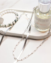 Load image into Gallery viewer, London Necklace